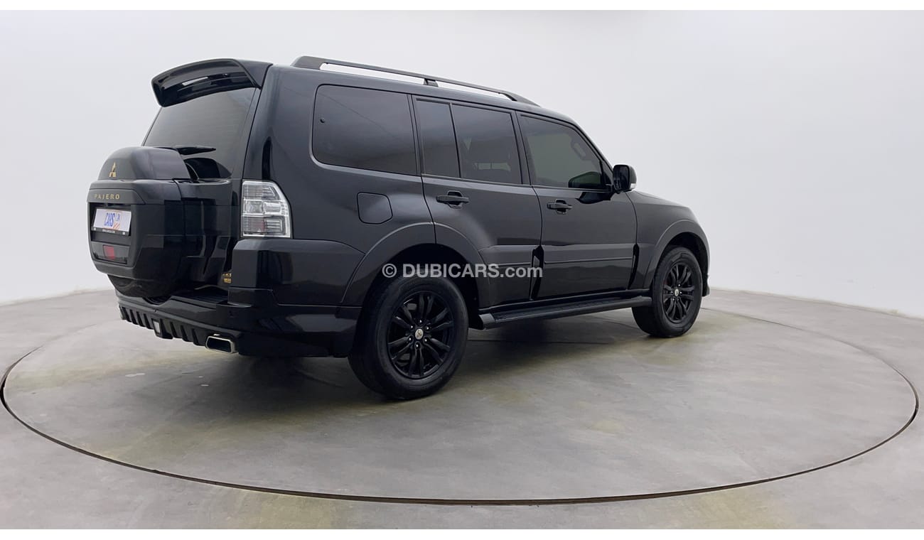 Mitsubishi Pajero 2000