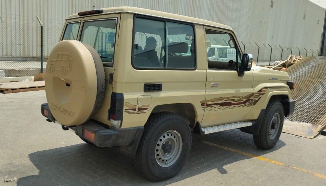 Toyota Land Cruiser 70 Toyota LC71 2.8 AT mid option Saudi 2024