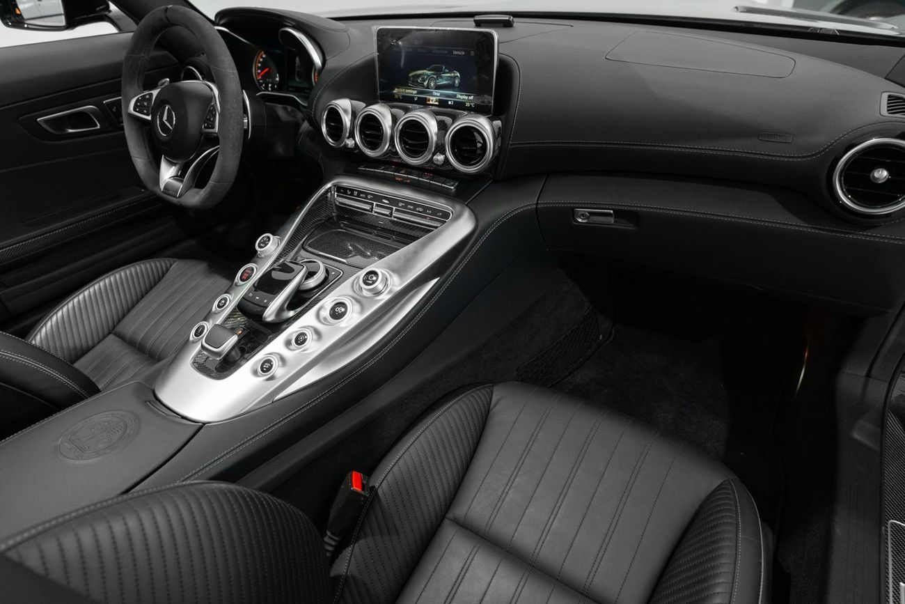 Mercedes-Benz AMG GT S Roadster