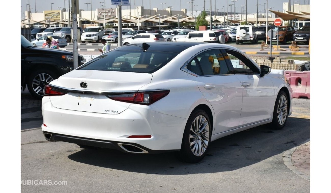 لكزس ES 350 LEXUS ES 350 PLATINUM ( EXECUTIVE PACKAGE ) FULL OPTION