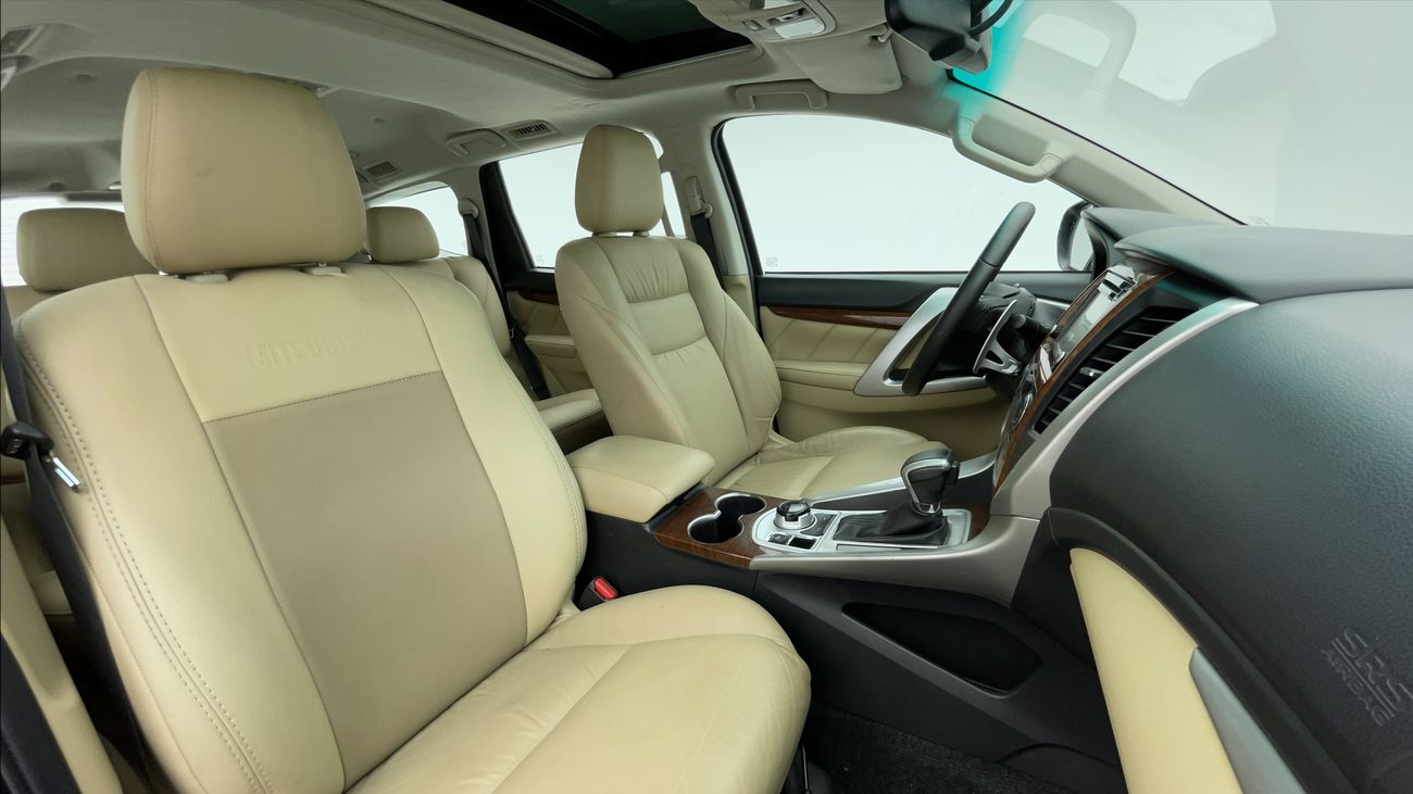 Mitsubishi Montero GLS PREMIUM 3 | Zero Down Payment | Free Home Test Drive