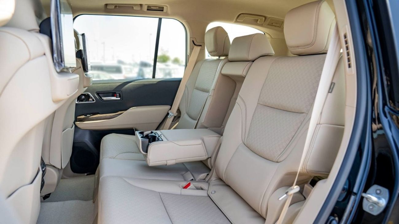 Toyota Land Cruiser VXR 3.3L DSL 2024YM