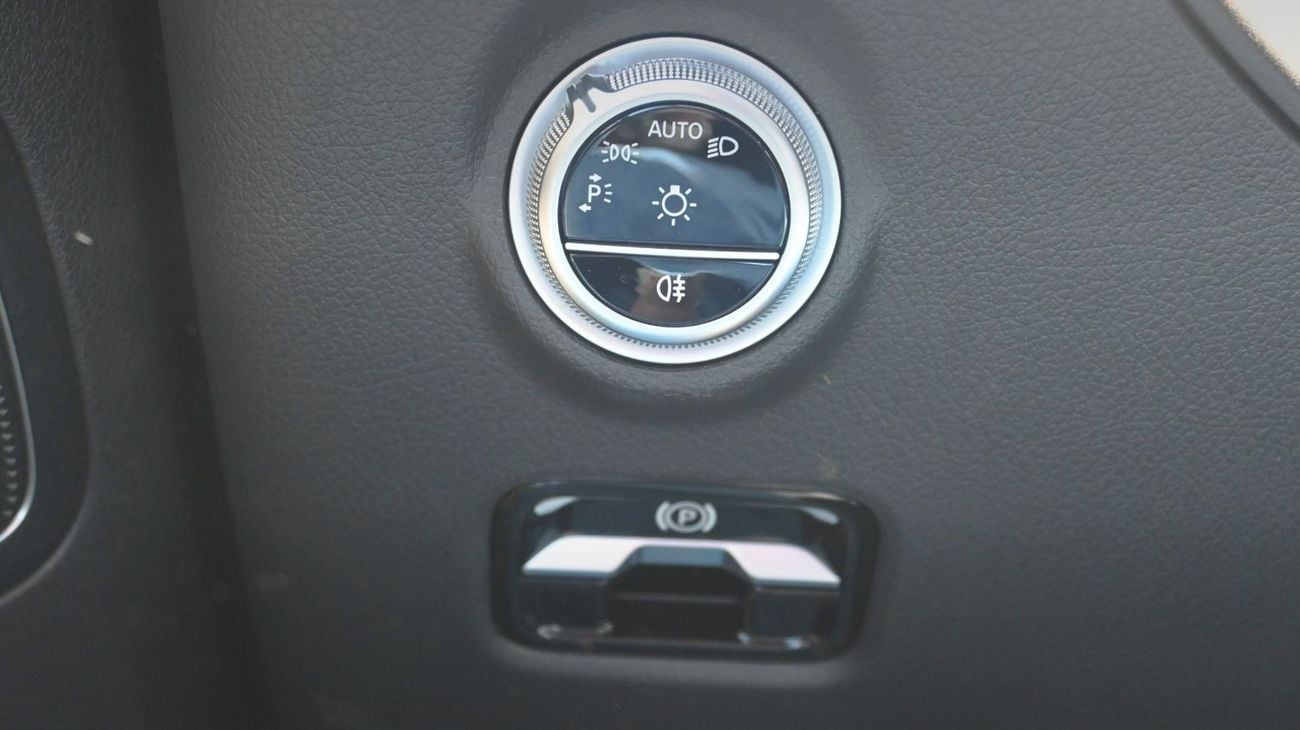 Mercedes-Benz C 200 Mercedes C200 L 2025 1.5L 4 Cylinder 170 hp  4 Doors 5 Seats White outside Black inside