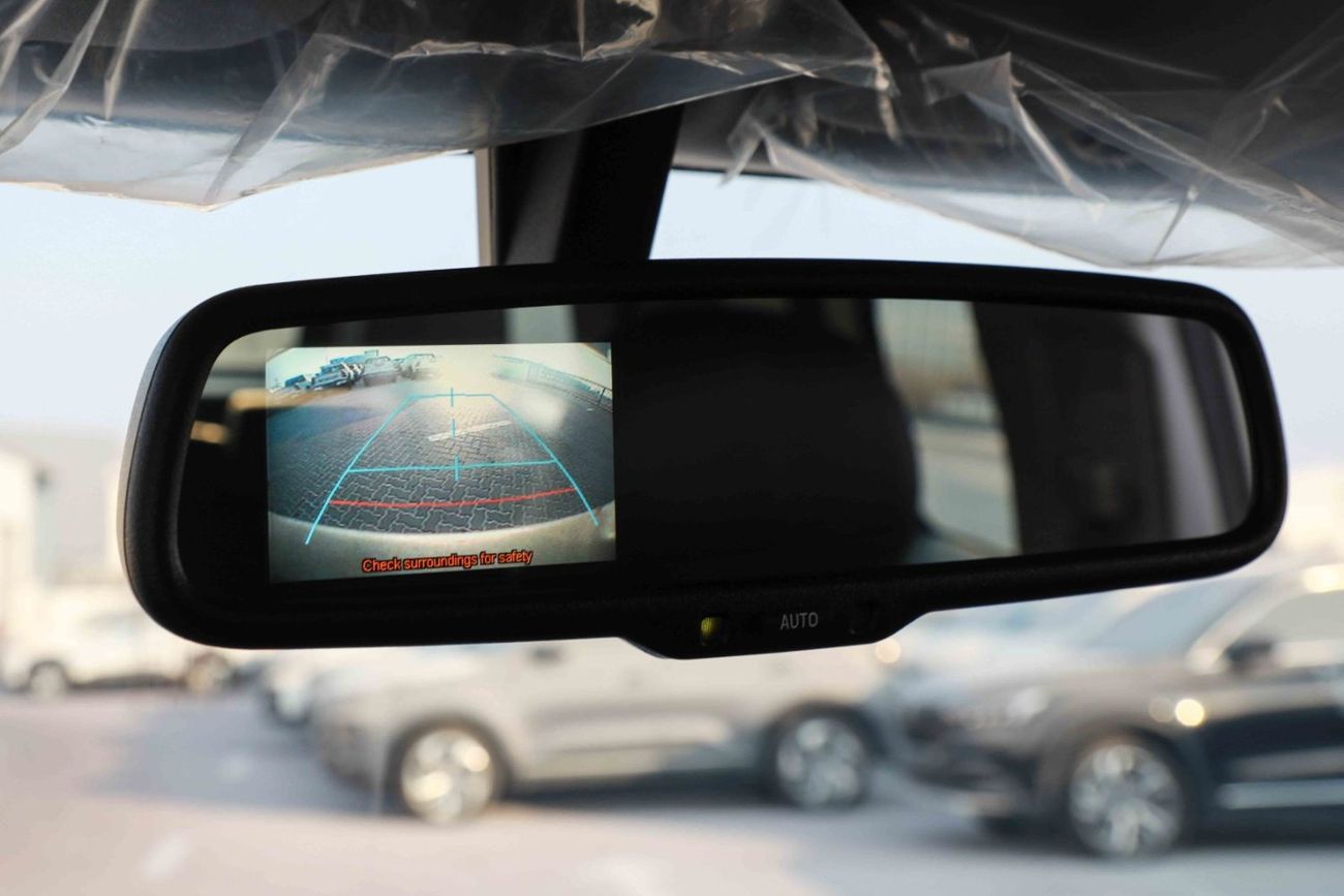 Toyota FJ Cruiser 2023 Toyota FJ Cruiser 4.0 W/0 JBL - Red inside Grey | Export Only