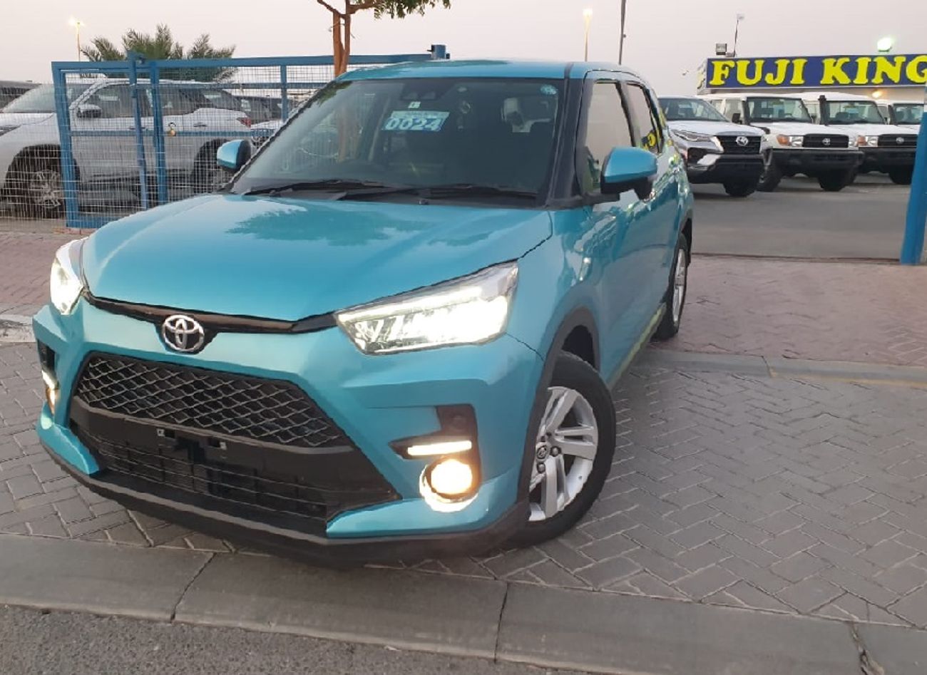 Toyota Raize 1.0 TURBO PETROL - (RHD)