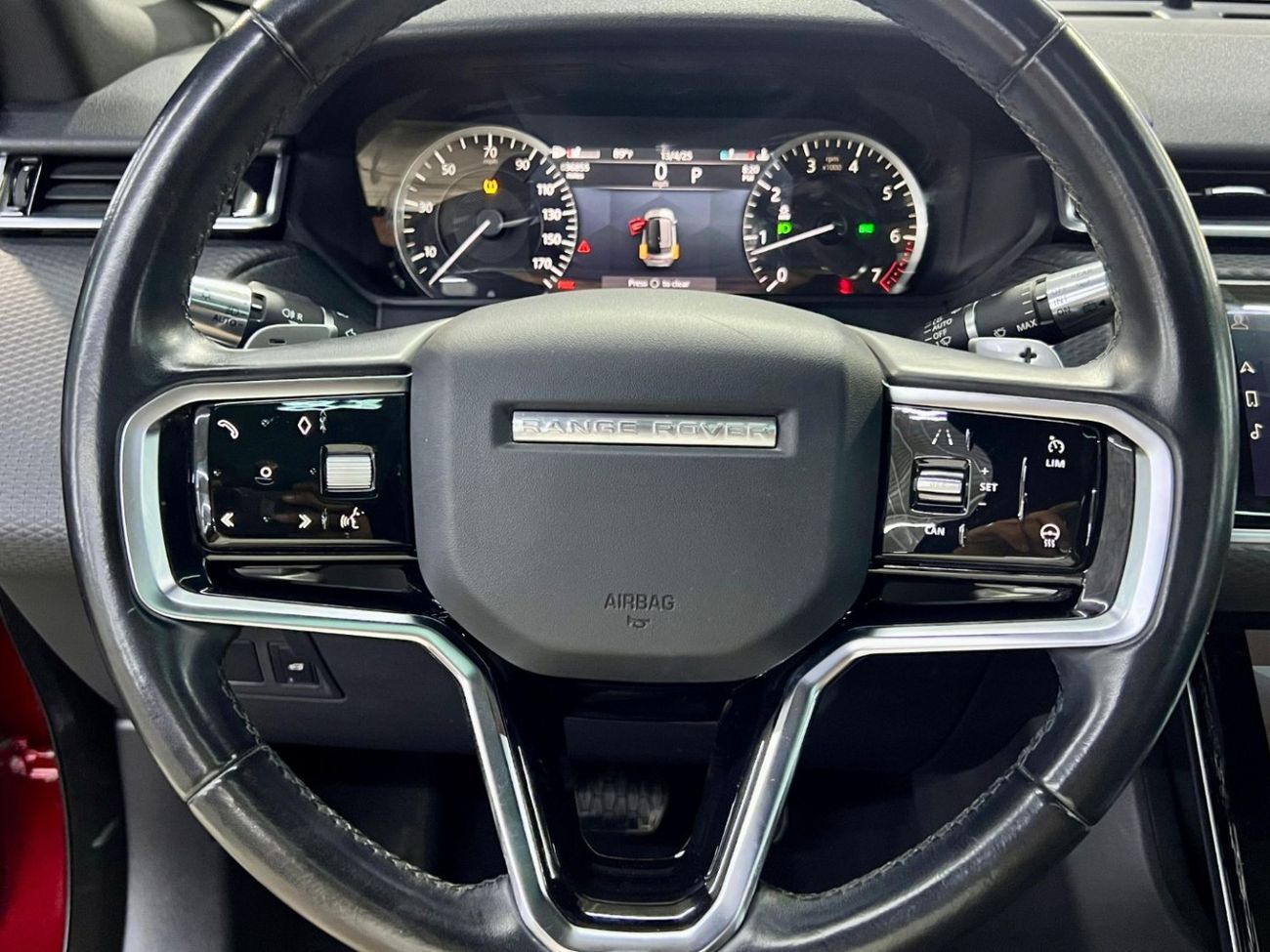 لاند روفر رينج روفر فيلار P250 R-Dynamic HSE 2.0L warranty one year bank financie available