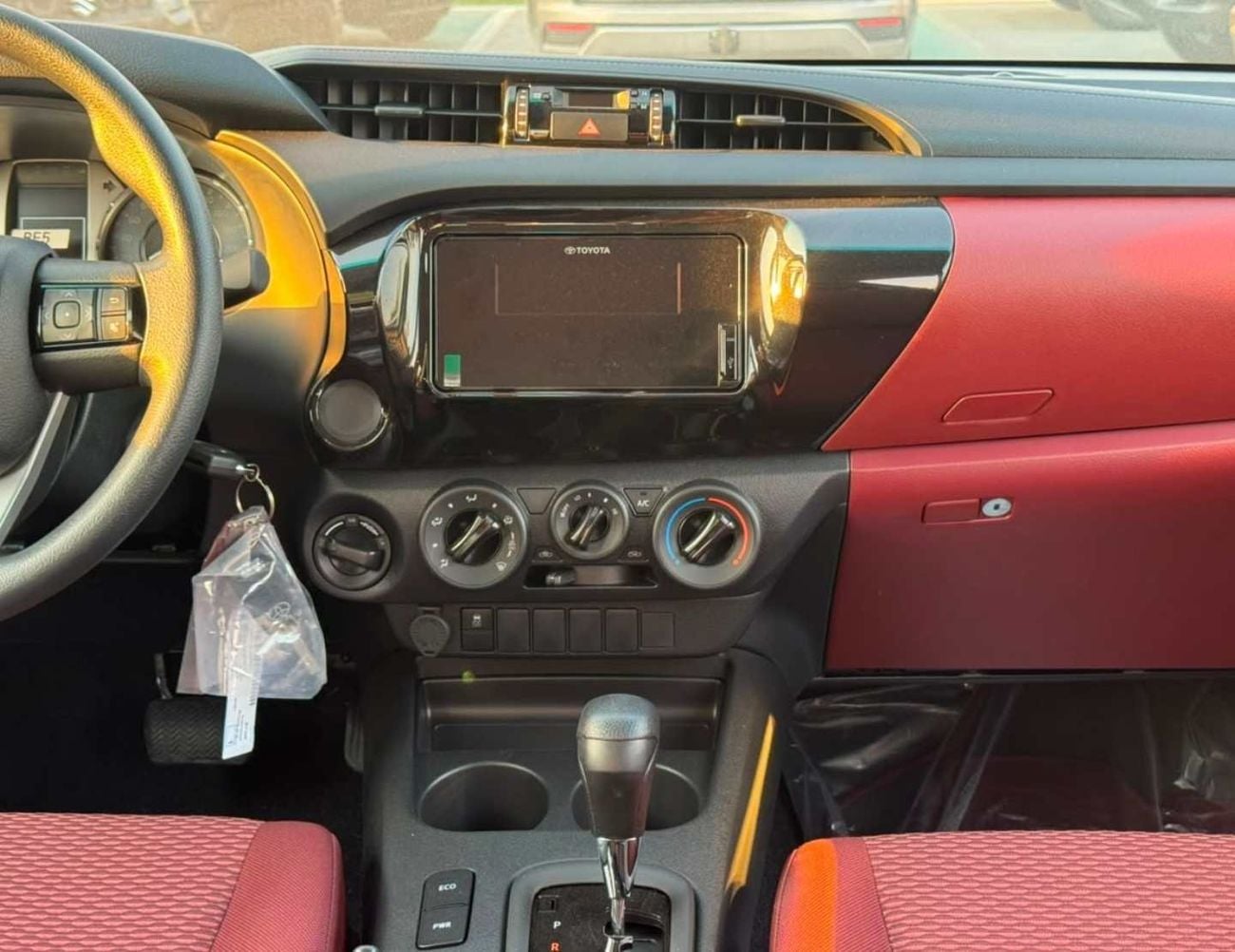 Toyota Hilux GLX DOUBLE CABIN || 2.7L PETROL A/T 4WD / MANUAL AC / FR&RR CHROME BUMPERS WITH HUK (CODE # HPAME)