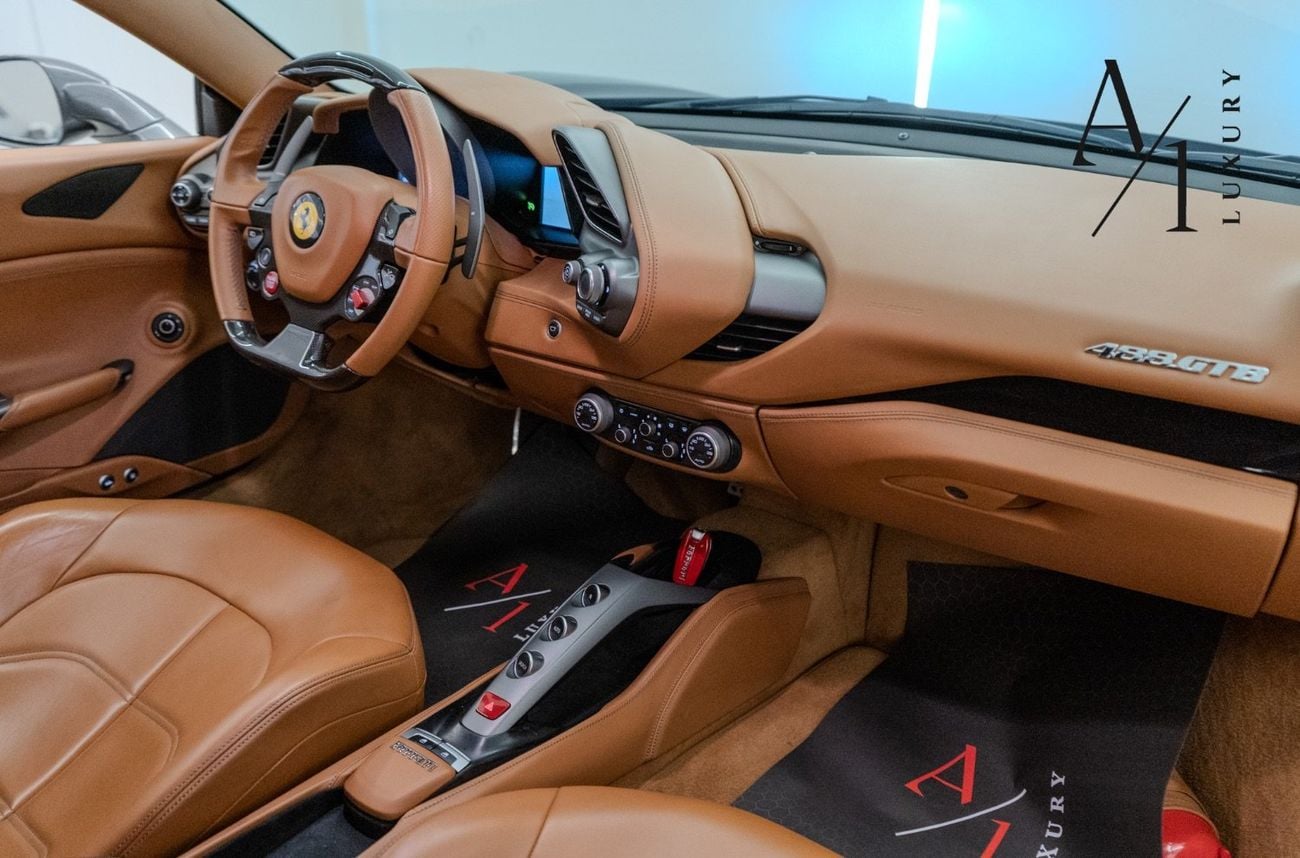 Ferrari 488 GTB STD 2016 Ferrari 488 GTB, With Full Service History, Excellent Condition, GCC Spec