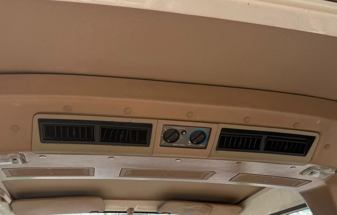 Nissan Caravan