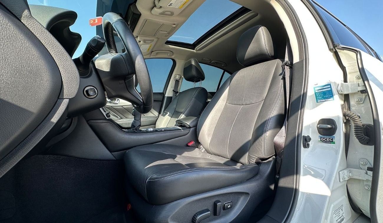 Infiniti Q50 3.0T Sport Black Edition 3.0T V6 GCC 2021 Low Mileage in Perfect Condition