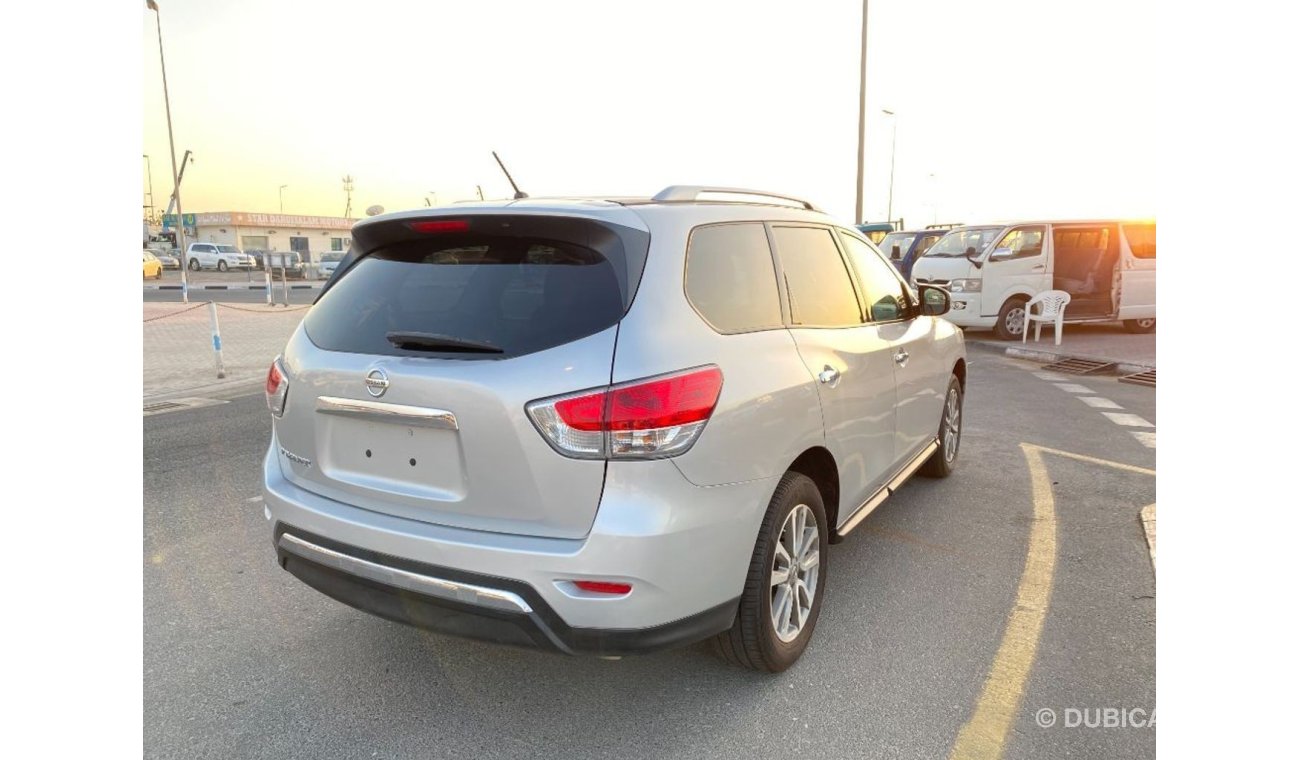 Nissan Pathfinder 7 SEAT US Specss  2015