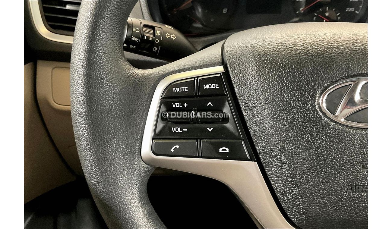 Hyundai Accent Smart Plus