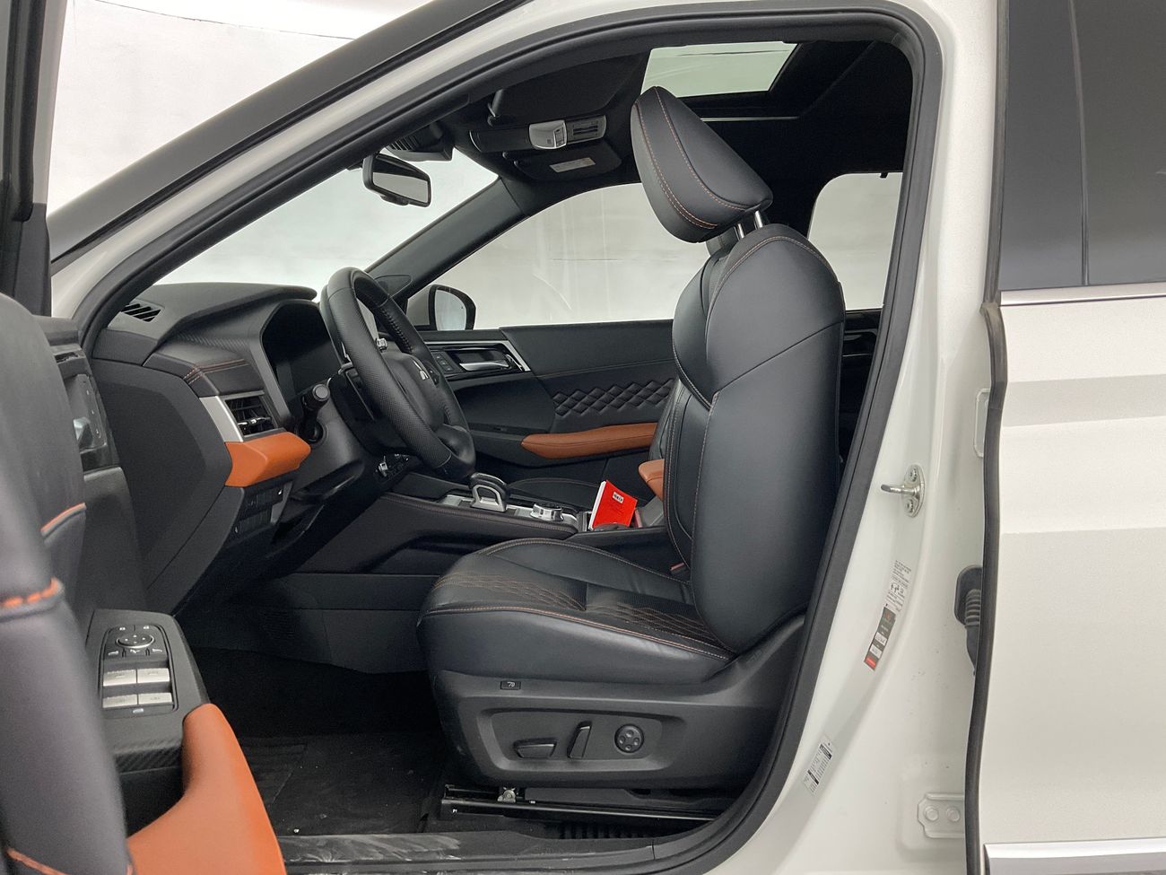 Mitsubishi Outlander Premium - Launch Edition | Guaranteed Warranty | 0 Down Payment