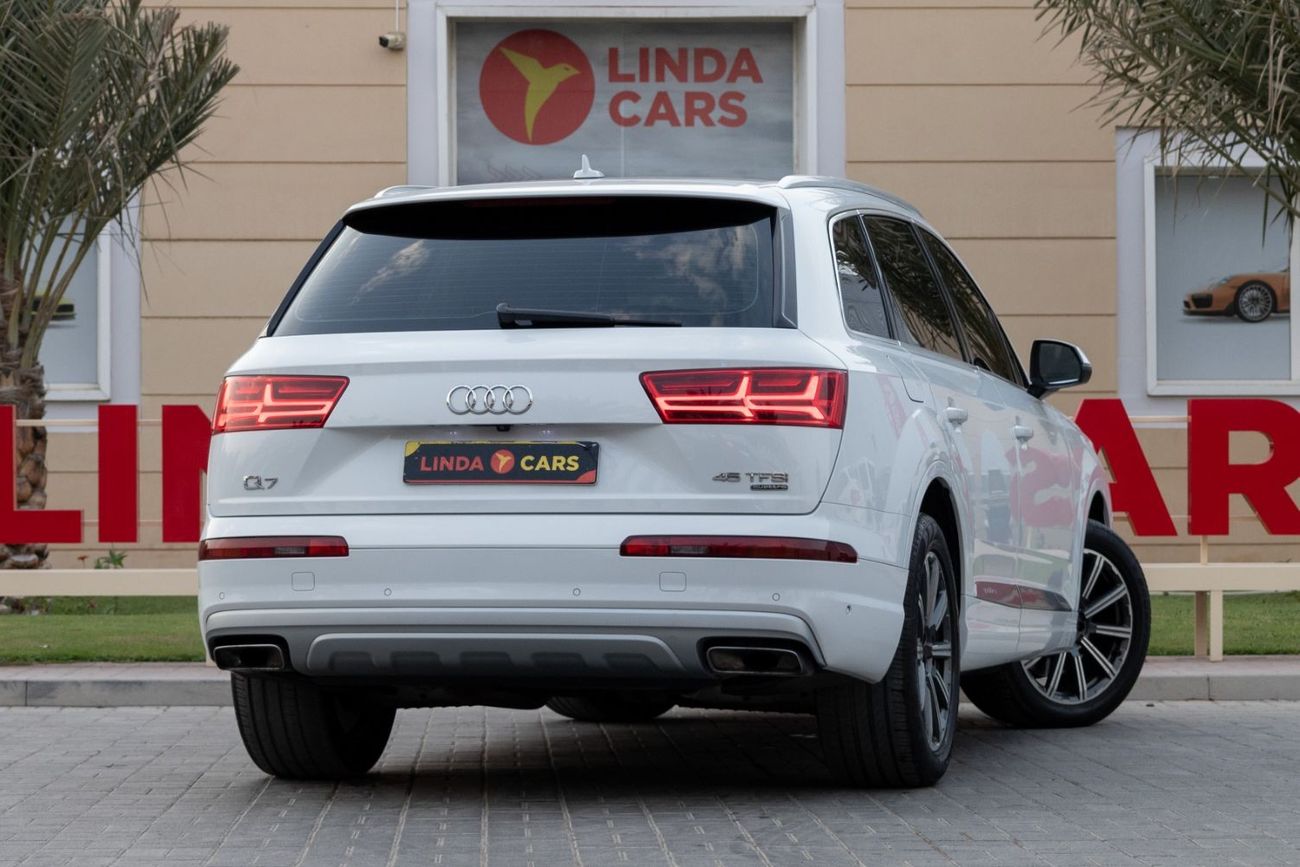 أودي Q7 45 TFSI quattro