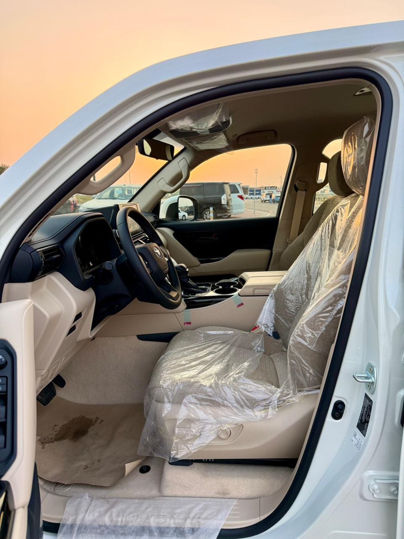 تويوتا لاند كروزر Toyota Land Cruiser GXR 4.0L Standard 2026