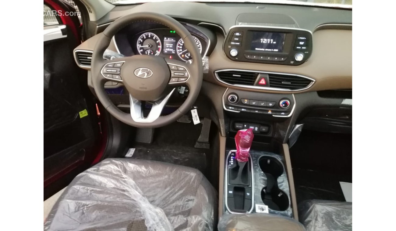 Hyundai Santa Fe V4  with sun roof