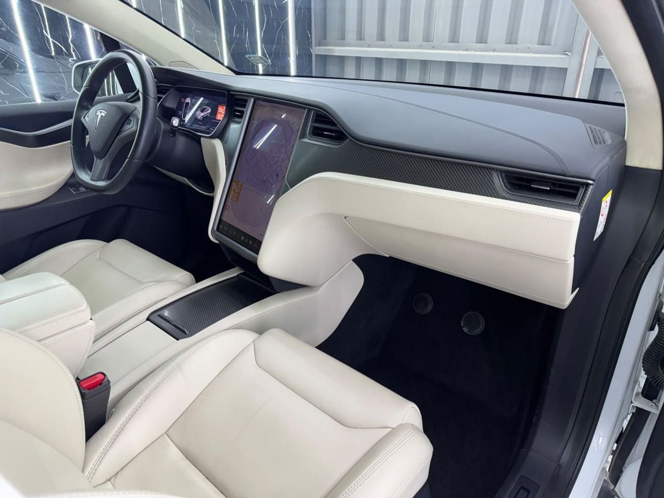 Tesla Model X 75D 2018 Tesla Model X Full Service History, Carbon Fiber Package, Falcon Wing, GCC
