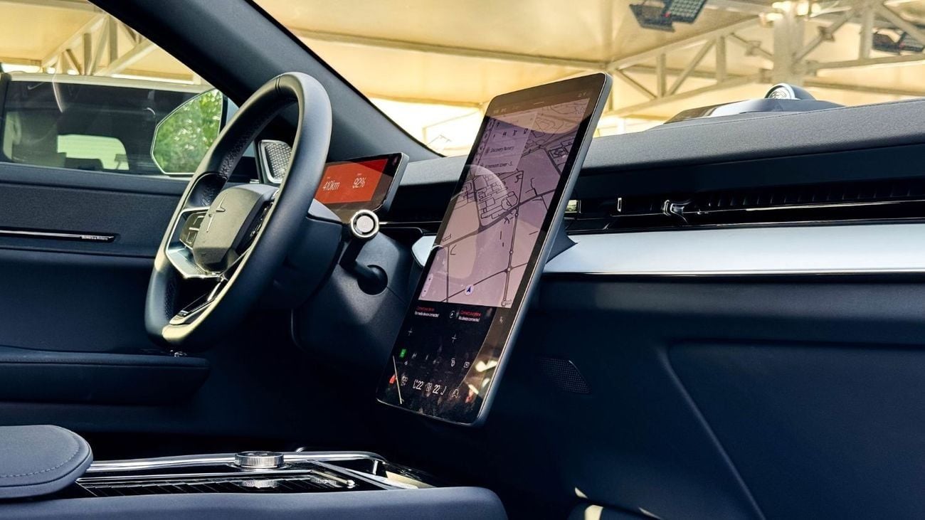 بولستار 3 Long Range Dual Motor 2024 Agency Warranty GCC Full Electric Brand New