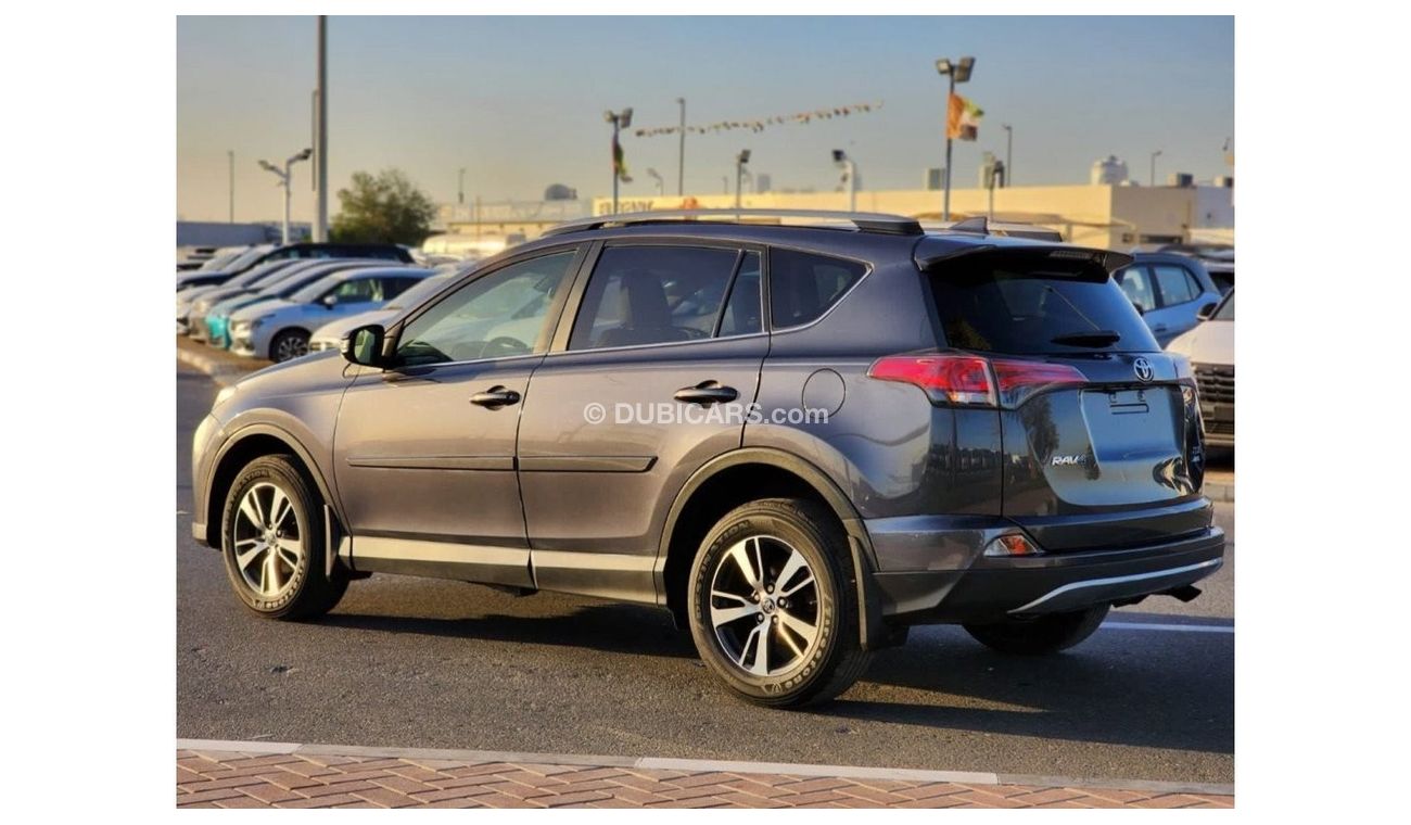 Toyota RAV4 TOYOTA RAV4 XLE FULL OPTION 2017 MODEL