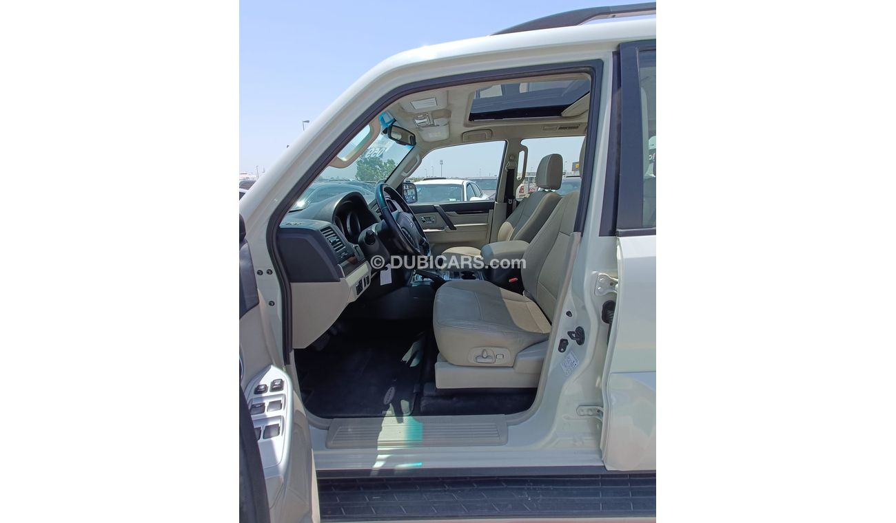Mitsubishi Pajero // 889 AED Monthly //  SUNROOF / ELECTRIC / LEATHER SEAT LOT / FOP (LOT # 15485)