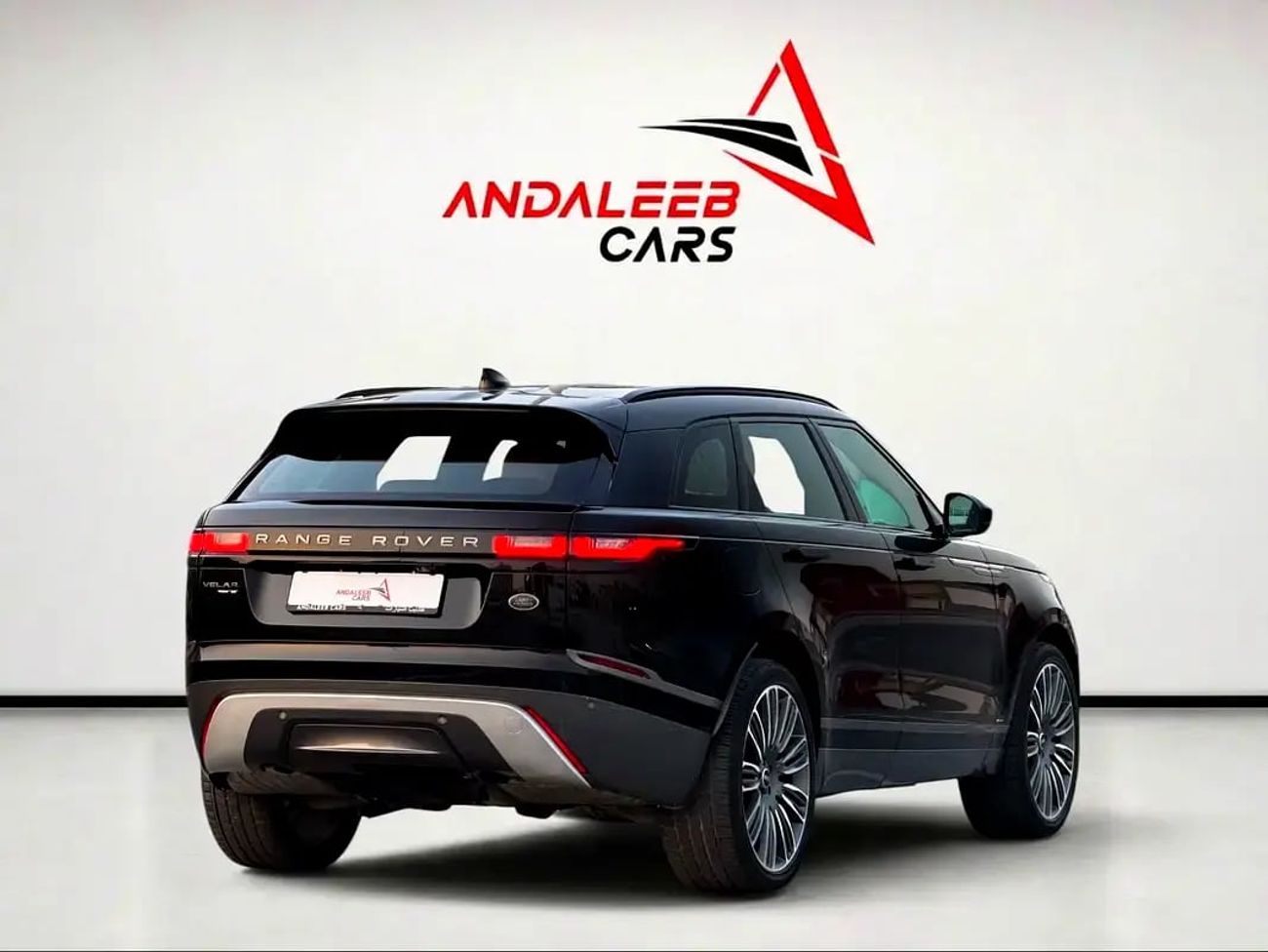 Land Rover Range Rover Velar R-DYNAMIC SE LUXURY R-DYNAMIC SE | P250 | PANORAMIC ROOF | 2.0L TURBO | GCC