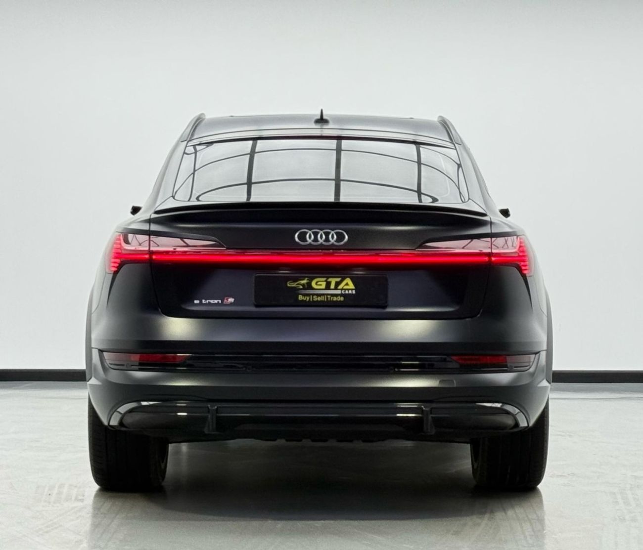 Audi etron S 95kWh (496 HP) 2023 Audi E-Tron S,ِ ِ2027Audi Warranty + Service Pack, Excellent Condition, GCC