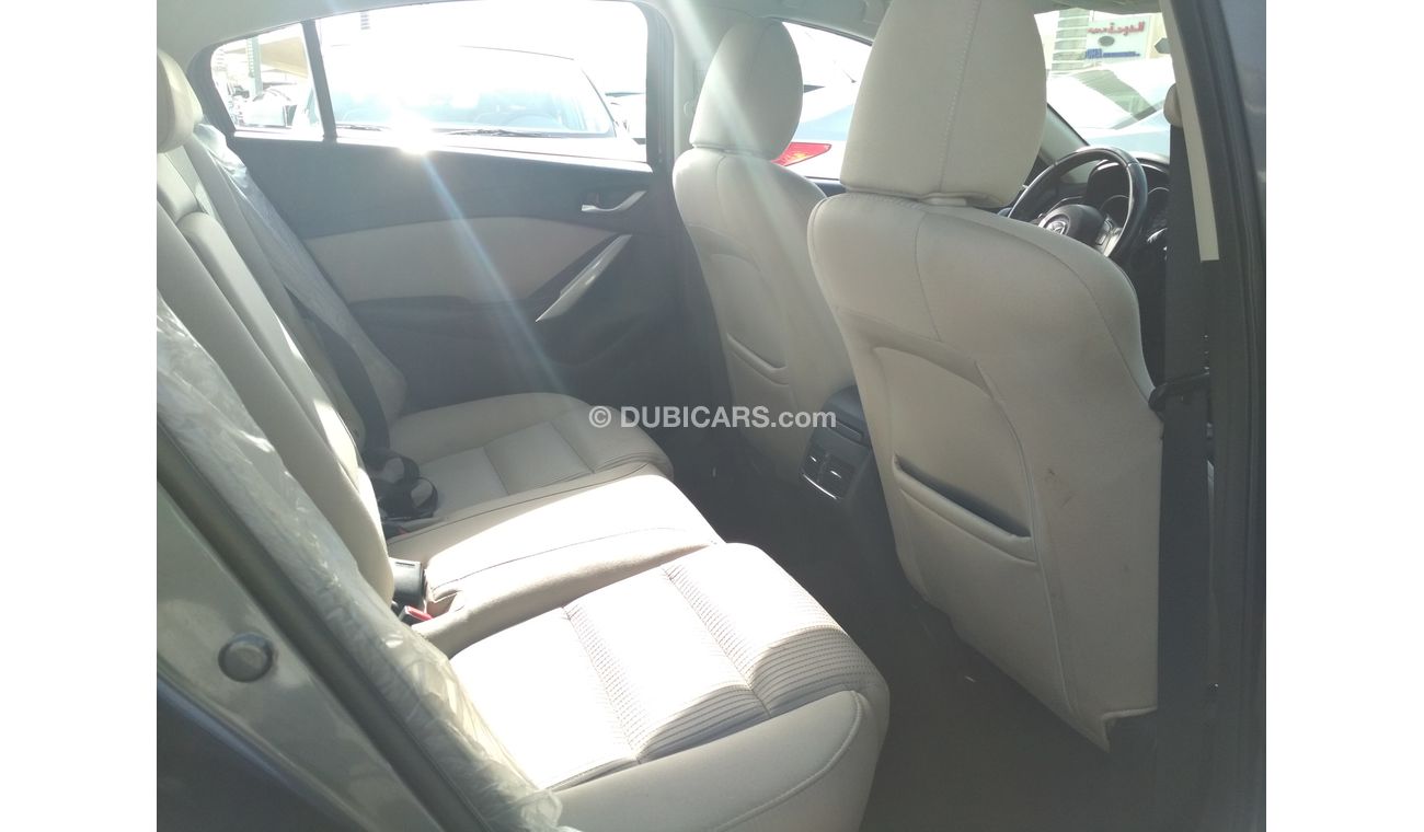 Mazda 6 GREY 2015 GCC FULL OPTION NO PAIN NO ACCIDENT PERFECT