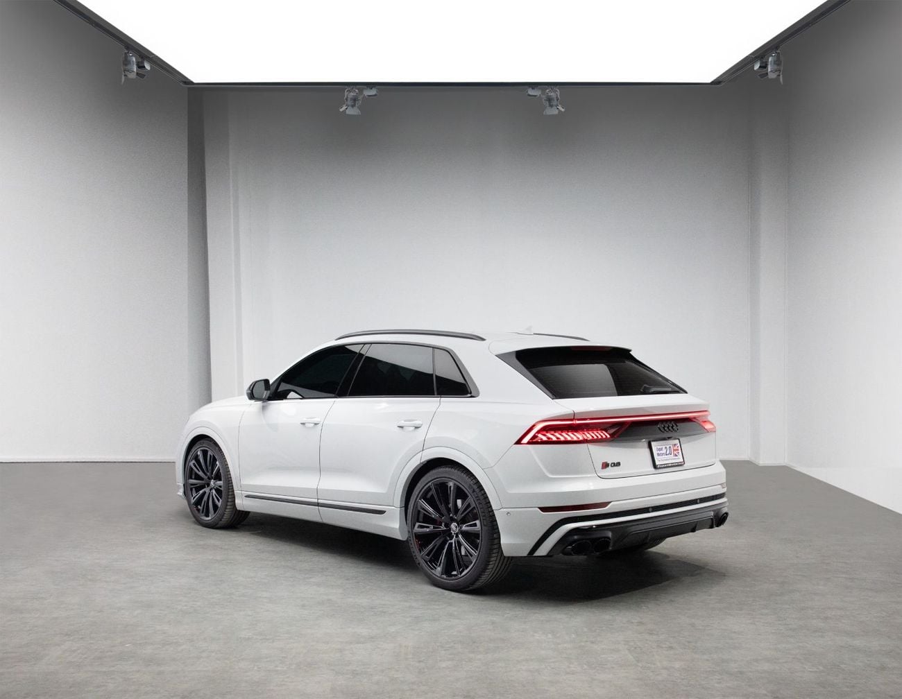 أودي SQ8 4.0 TFSI quattro (507 HP)