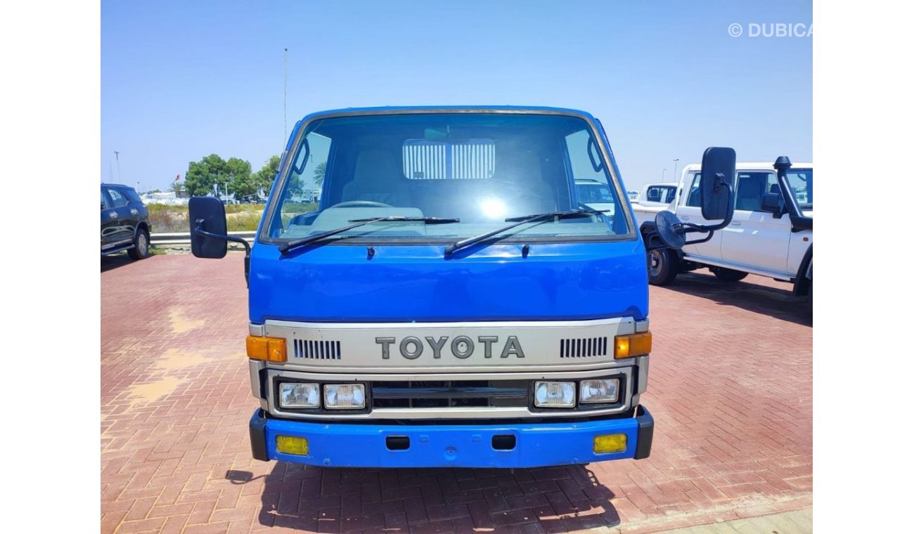 Toyota Dyna BU72-0005151 || TOYOTA  DAYN	1992 || BLUE	CC3660 DIESEL RHD MANUAL