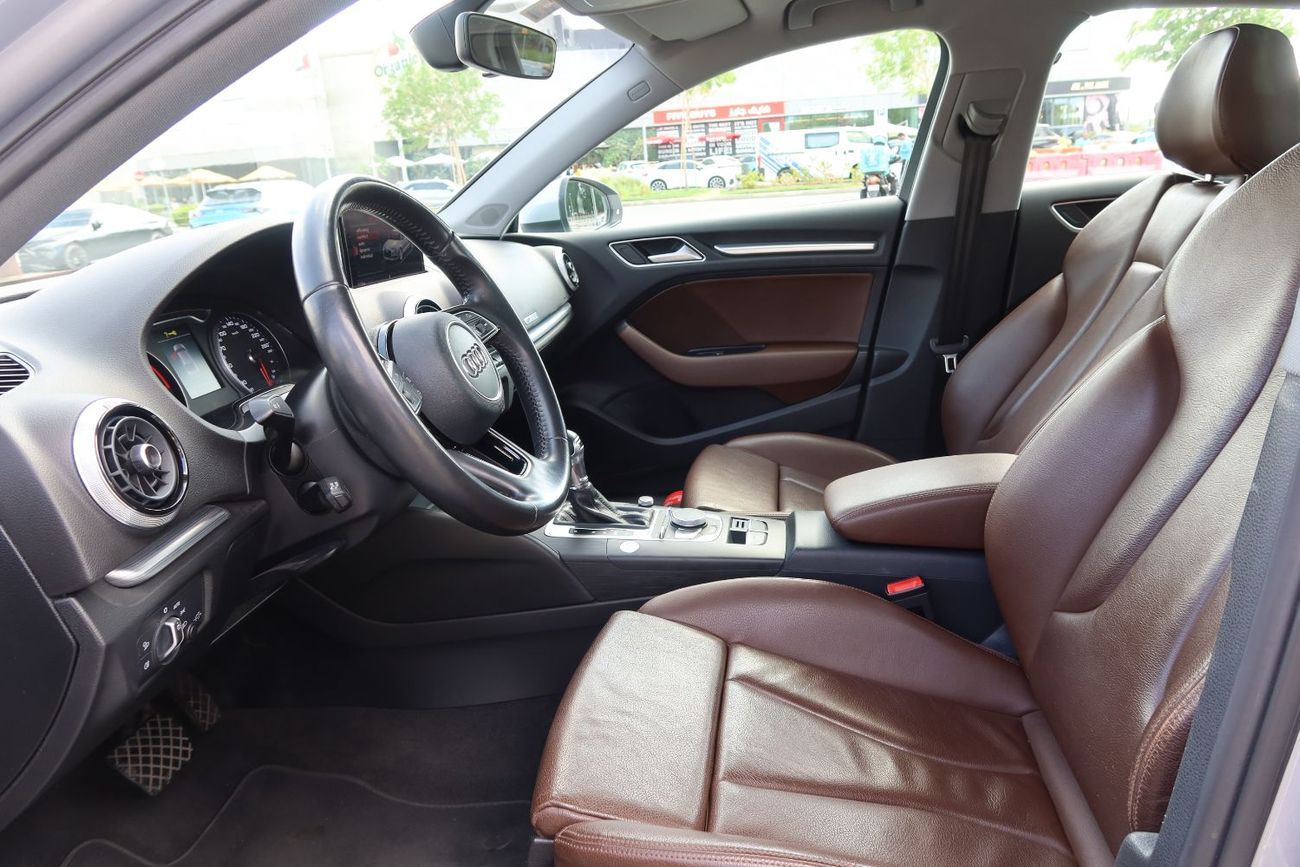 أودي A3 35 TFSI Design 1.4L