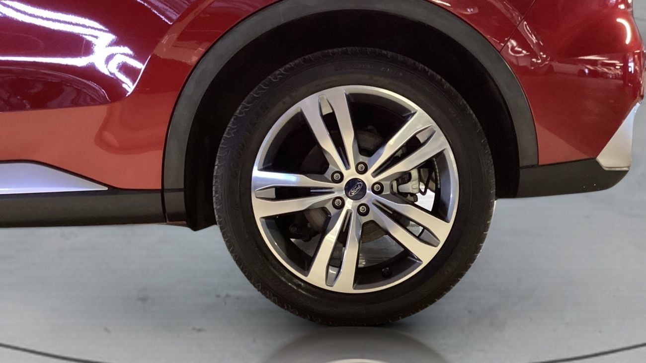 فورد تيريتوري Titanium | شامل الضمان | 0 ﺪﻔﻋﺓ ﺃﻮﻟﻯ