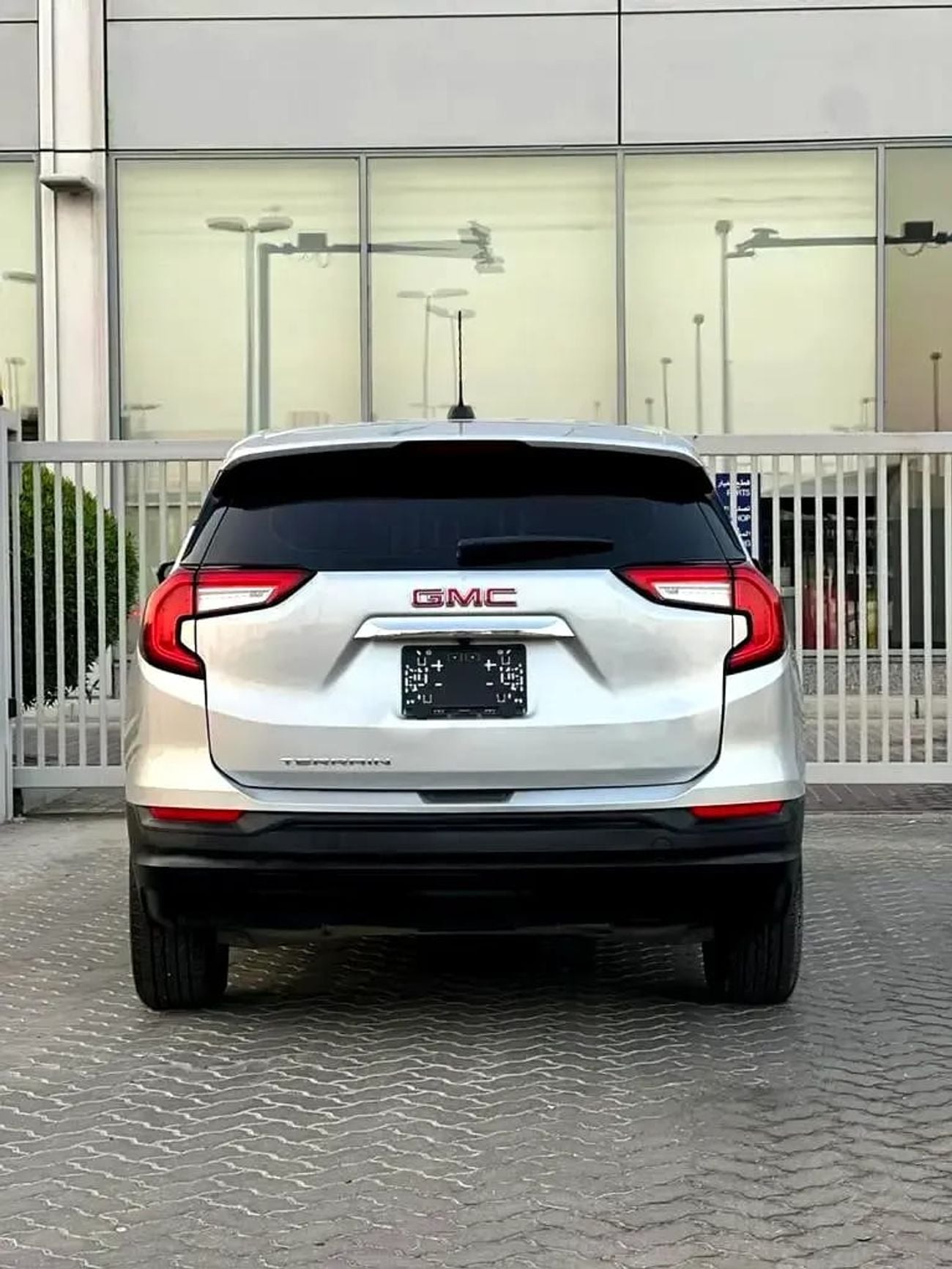 GMC Terrain SLE GMC Terrain 2022 GCC specs