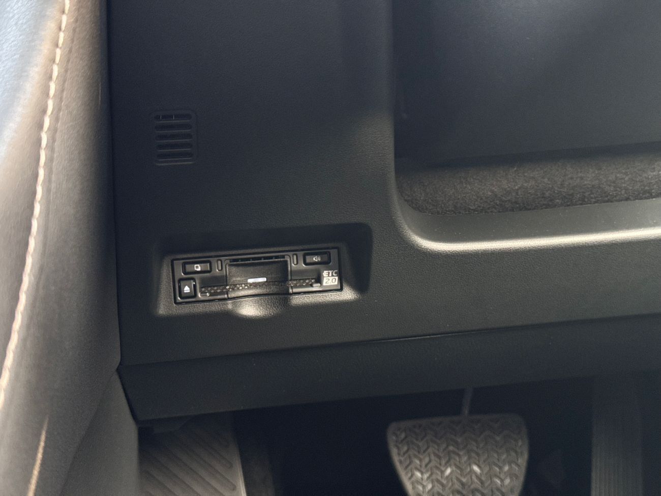 تويوتا ألفارد 2.5L PETROL 2024 BRAND NEW 0Km