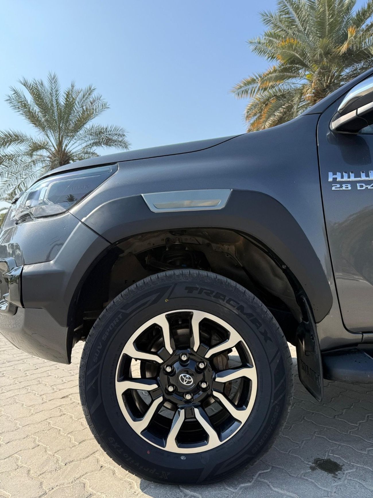 تويوتا هيلوكس Rogue export from Australia