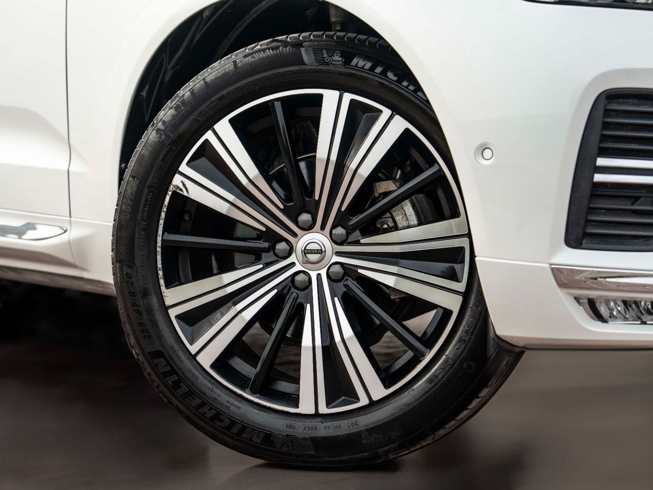 فولفو XC 60 B5 2.0T Powertrain