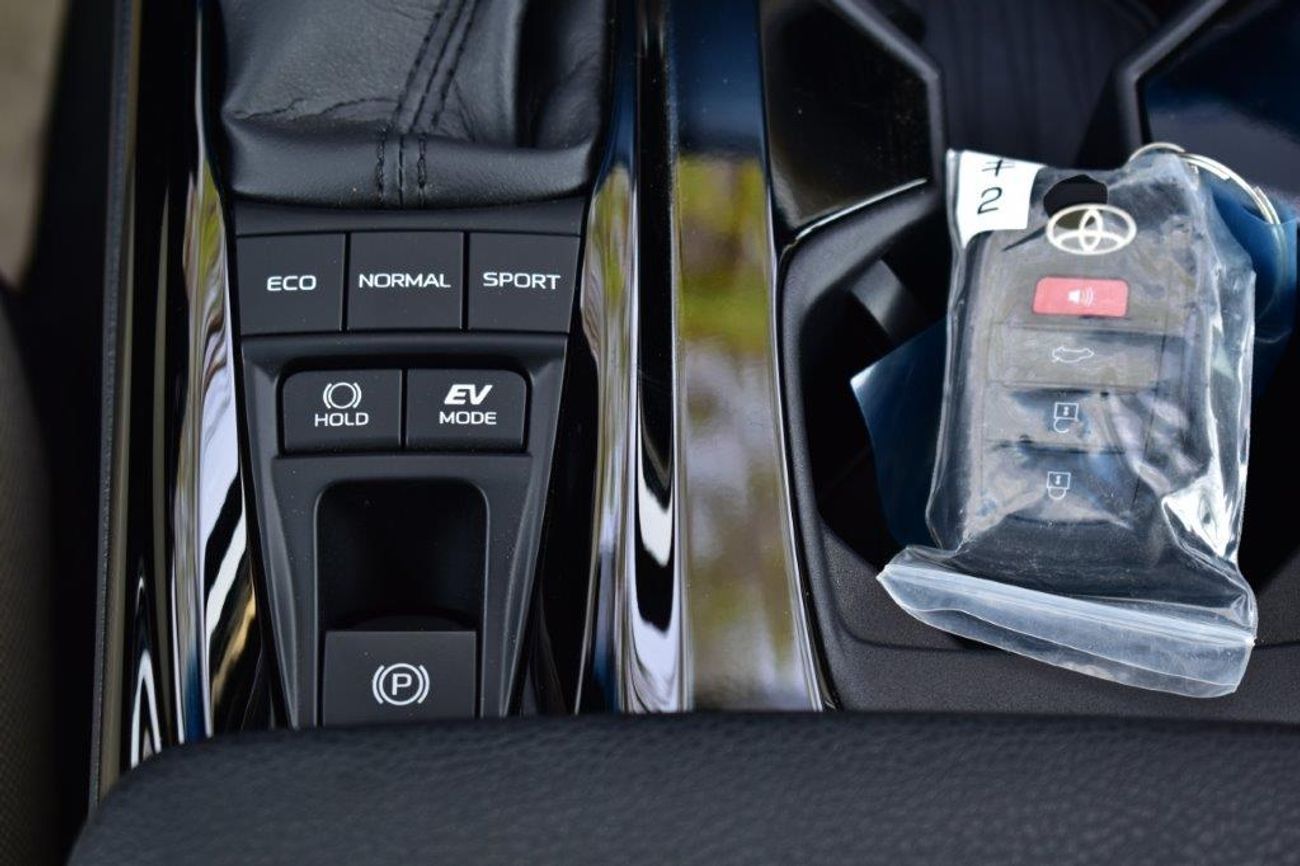 Toyota Camry HYBRID LE-G 2.5L 5-SEATER ECVT