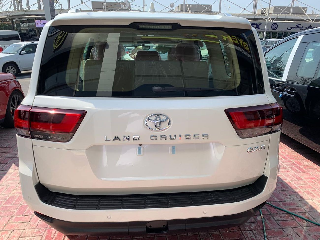 Toyota Land Cruiser GXR 4.0L