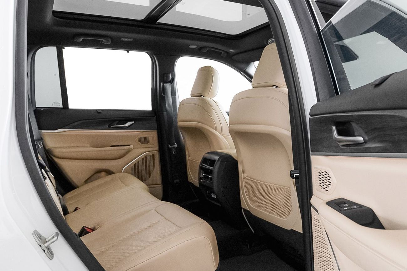 جيب جراند شيروكي Limited 3.6L