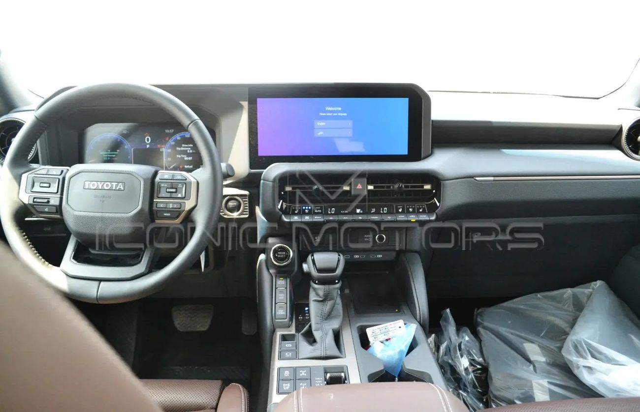 تويوتا برادو Adventure Mono Tone 2.4T