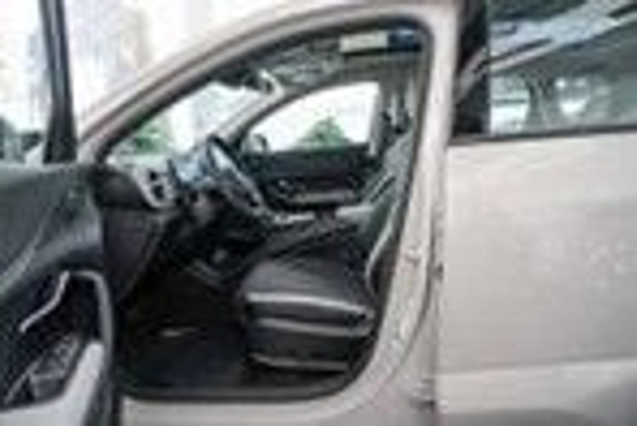 بي واي دي سيل 05 DM-i BYD Sealion 05 DM -i 2025 DM-i 115km