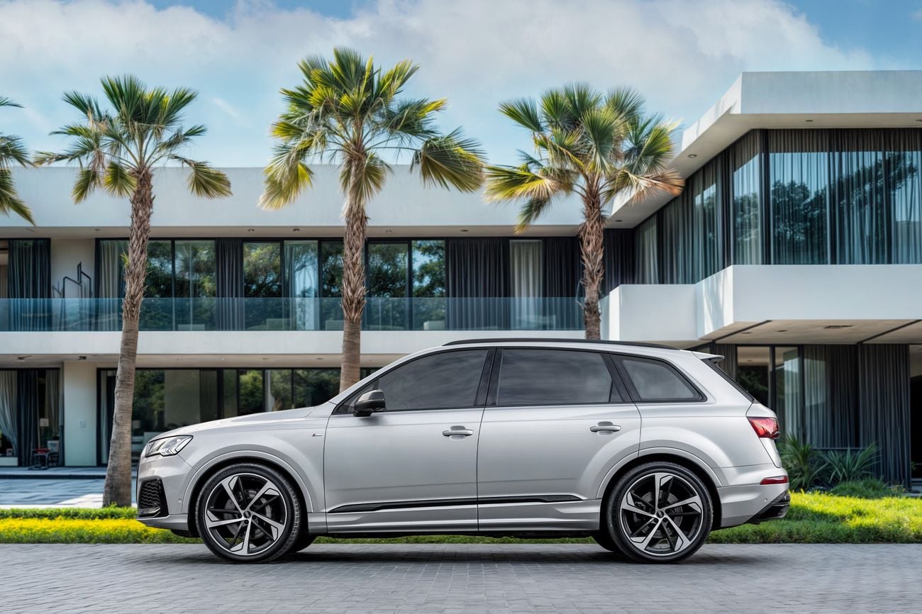 أودي Q7 Q7 S-Line 55 TFSI Quattro | 2,938 P.M | 0% Downpayment | WARRANTY!