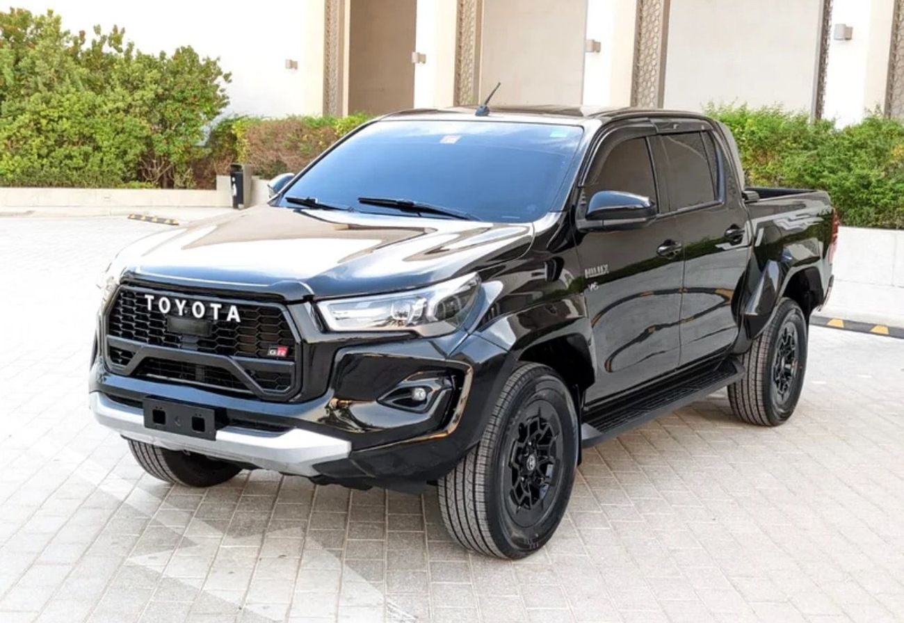 Toyota Hilux 2021 FACELIFTED 2025 GR SPORT GCC IN EXCELLENT CONDITION