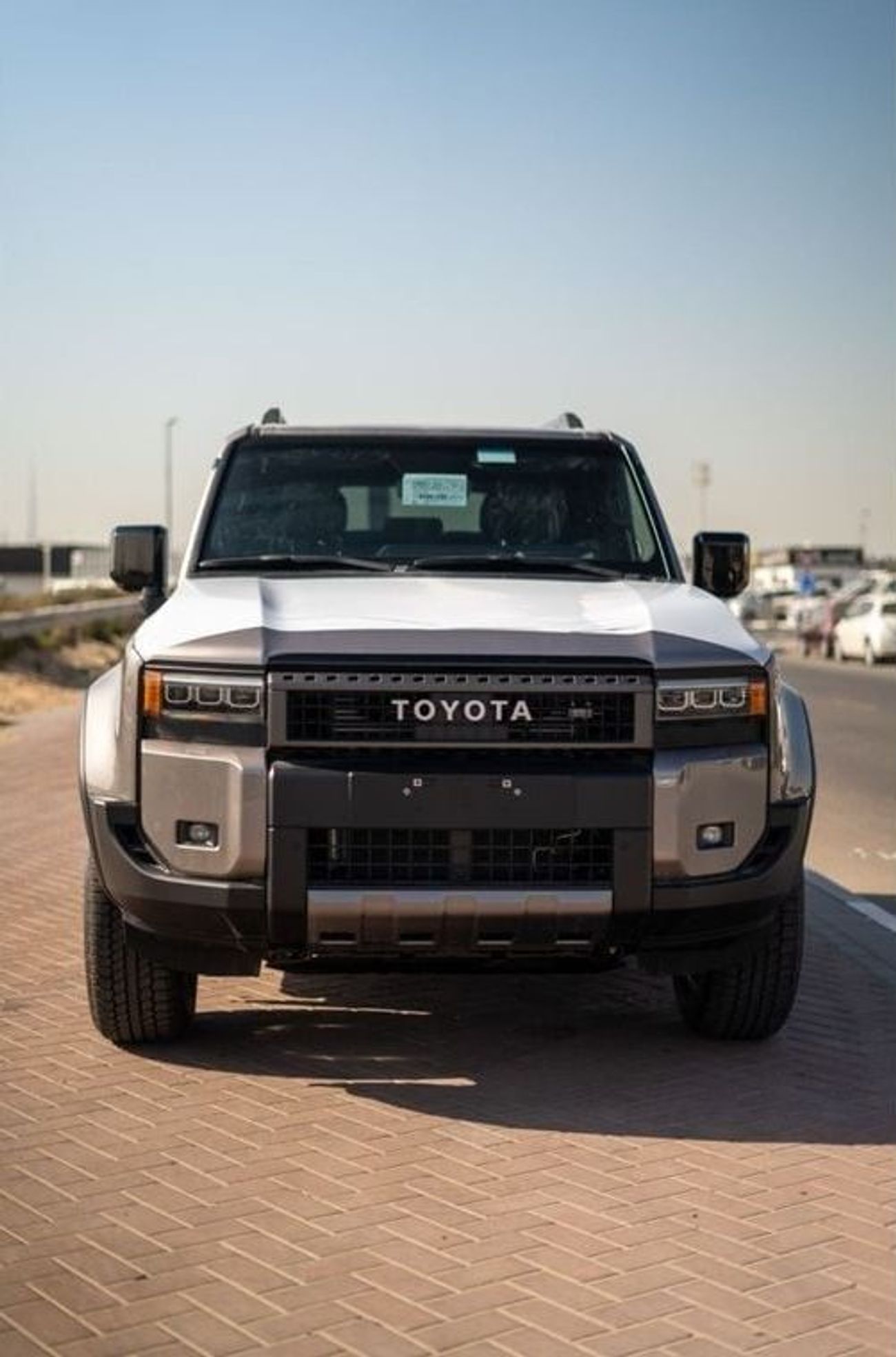 تويوتا برادو GXL 2.4T