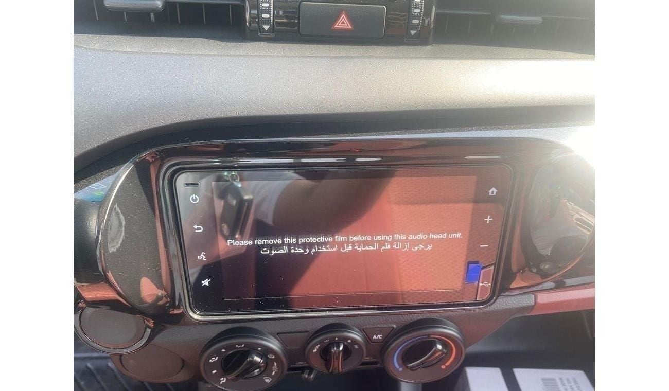 تويوتا هيلوكس SC GL 2.4 DSL 4X2