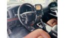 Toyota Land Cruiser VXR 5.7