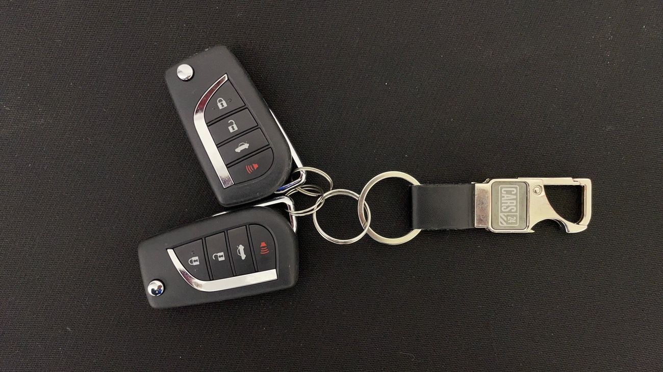 تويوتا كامري S 2.5 | بدون دفعة مقدمة | اختبار القيادة في المنزل