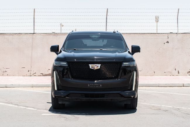 Used 2023 Cadillac Escalade SPORT PLATINUM for sale in UAE | Verified Second Hand Cadillac Escalade SPORT PLATINUM Price