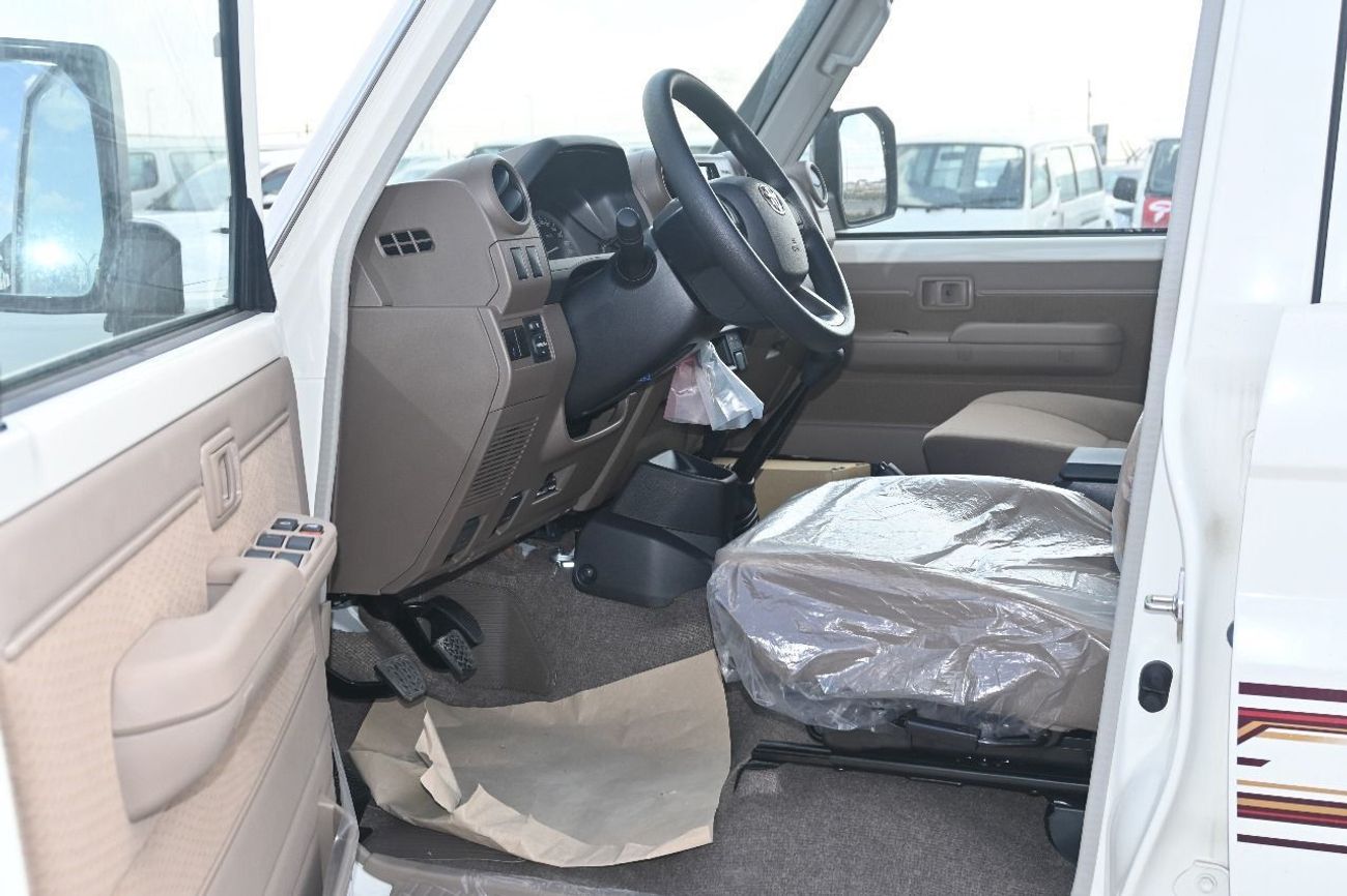 Toyota Land Cruiser 70 2024 Toyota Land Cruiser LC76 LX-E (5-Door) Hardtop 4.5L V8 Diesel M/T 4x4 Export Only