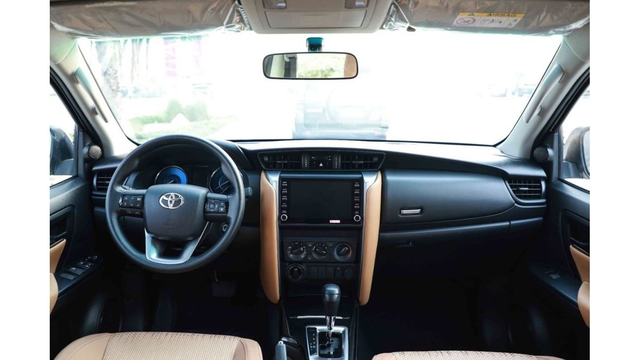 Toyota Fortuner 2023 Toyota Fortuner 4x4 2.7 Low- White Pearl inside Chamois | Export Only