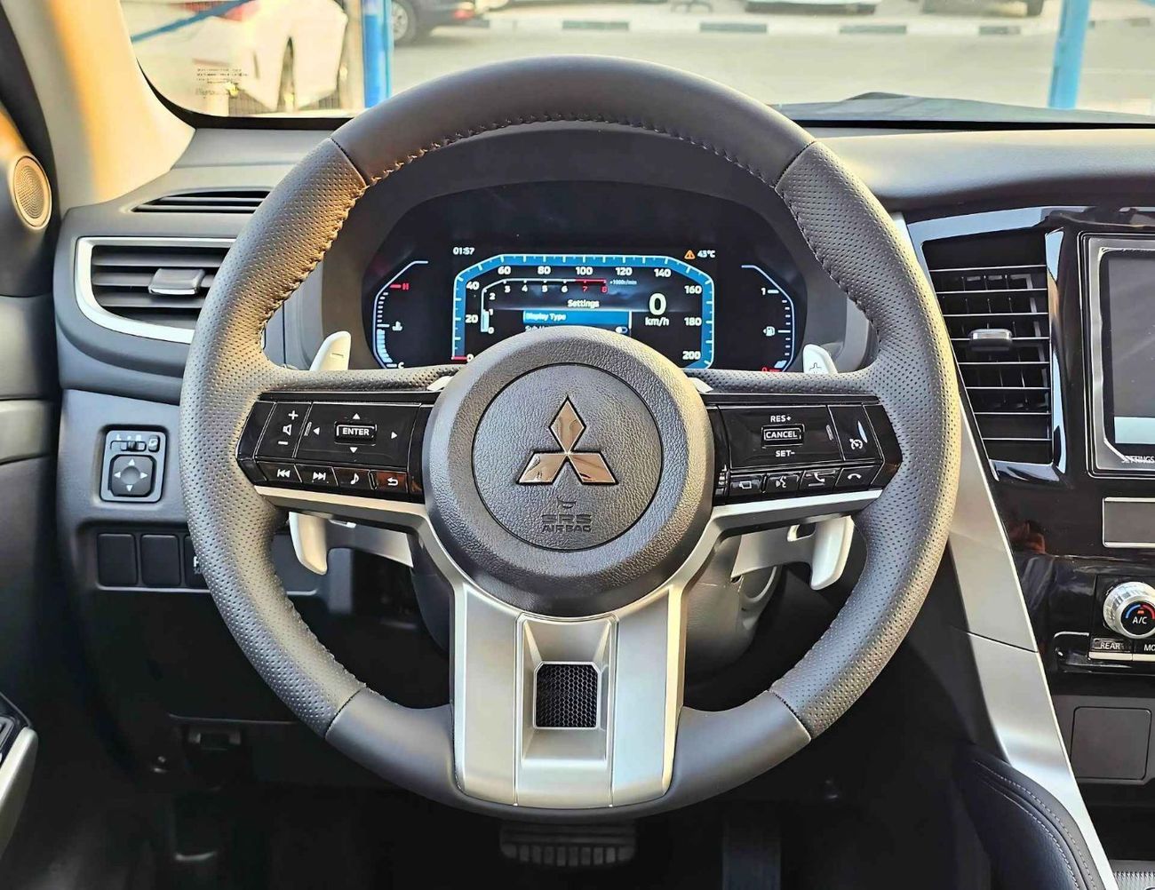 ميتسوبيشي مونتيرو سبورت 3.0L PETROL/SUNROOF , LEATHER , ELECTRIC SEATS / FULL OPTION (CODE # MP59)